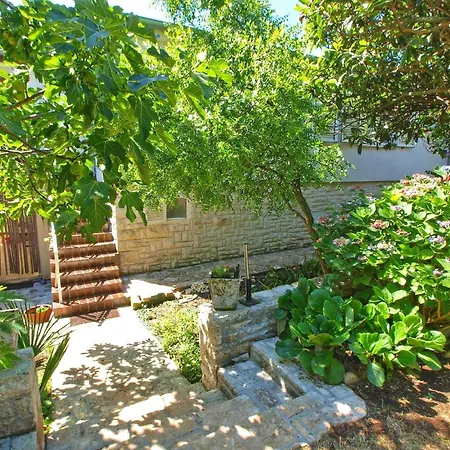 Apartment Fuer 2 Personen Ca 35 Qm In Premantura, Istrien Istrische Riviera Premantura